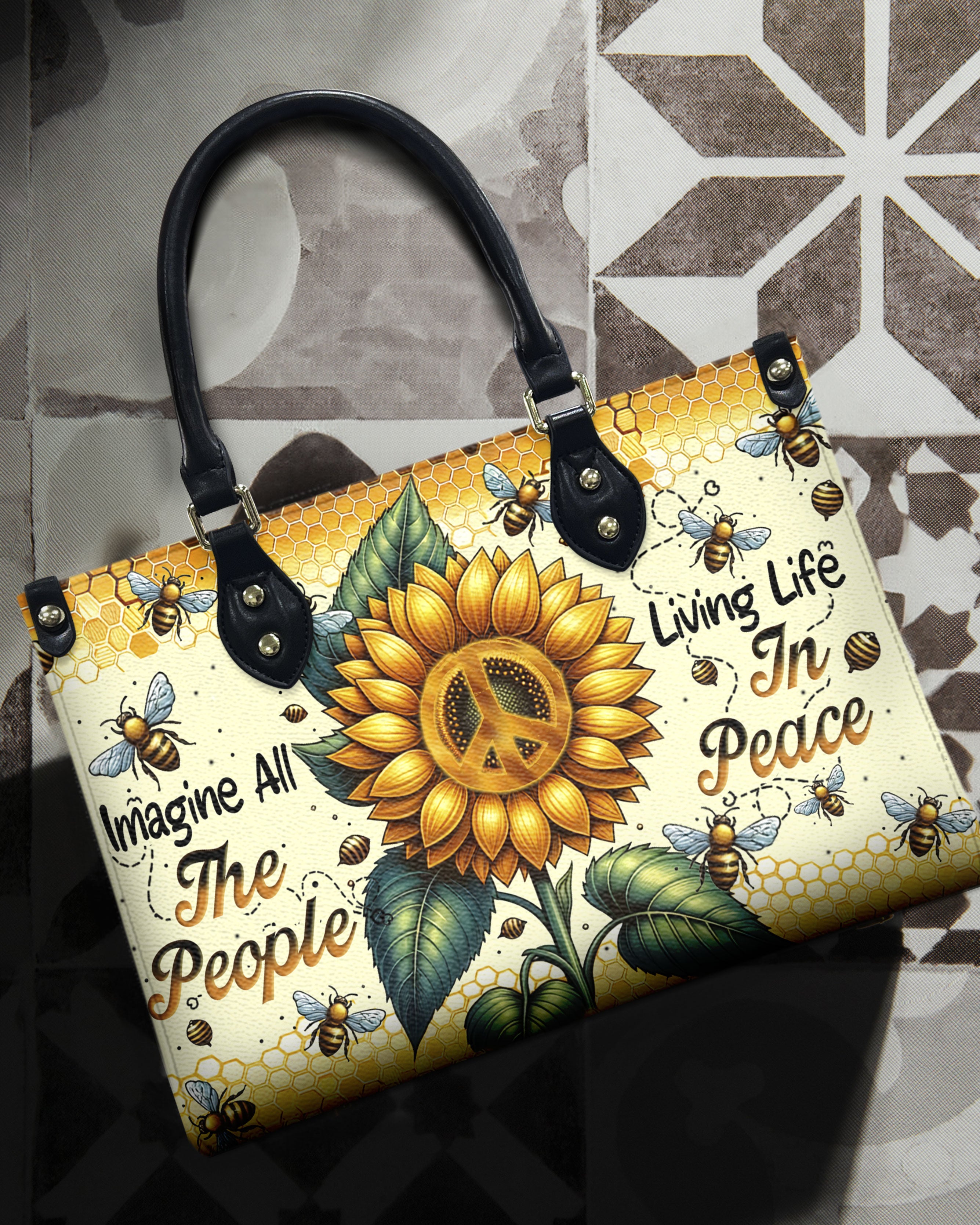 IMAGINE ALL THE PEOPLE LIVING LIFE IN PEACE LEATHER HANDBAG - YHHN0606242