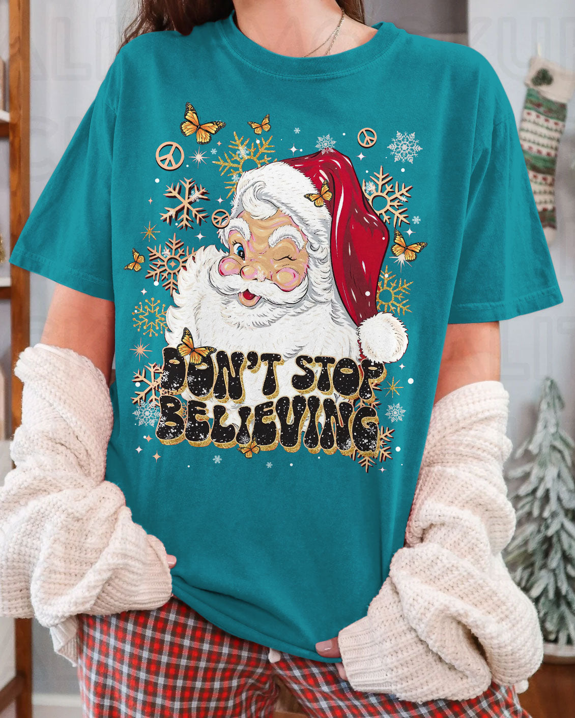 DON'T STOP BELIEVING CHRISTMAS COTTON SHIRT - TLTR08112411