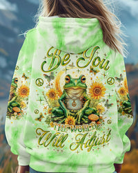 (HOT DEAL) BE YOU THE WORLD WILL ADJUST FROG ALL OVER PRINT - TLNO2611243