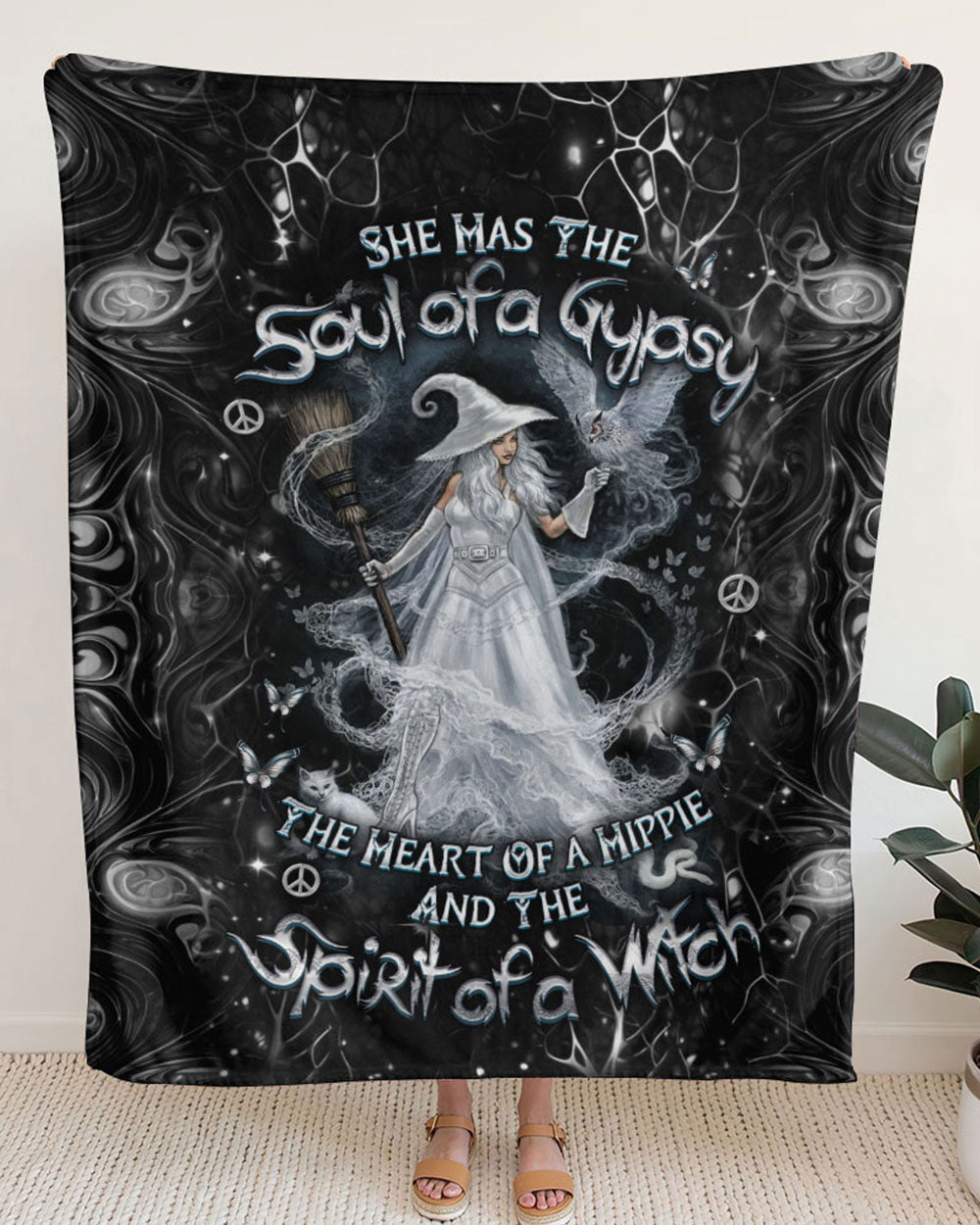 SPIRIT OF A WITCH HALLOWEEN FLEECE BLANKET - YHDU2609249