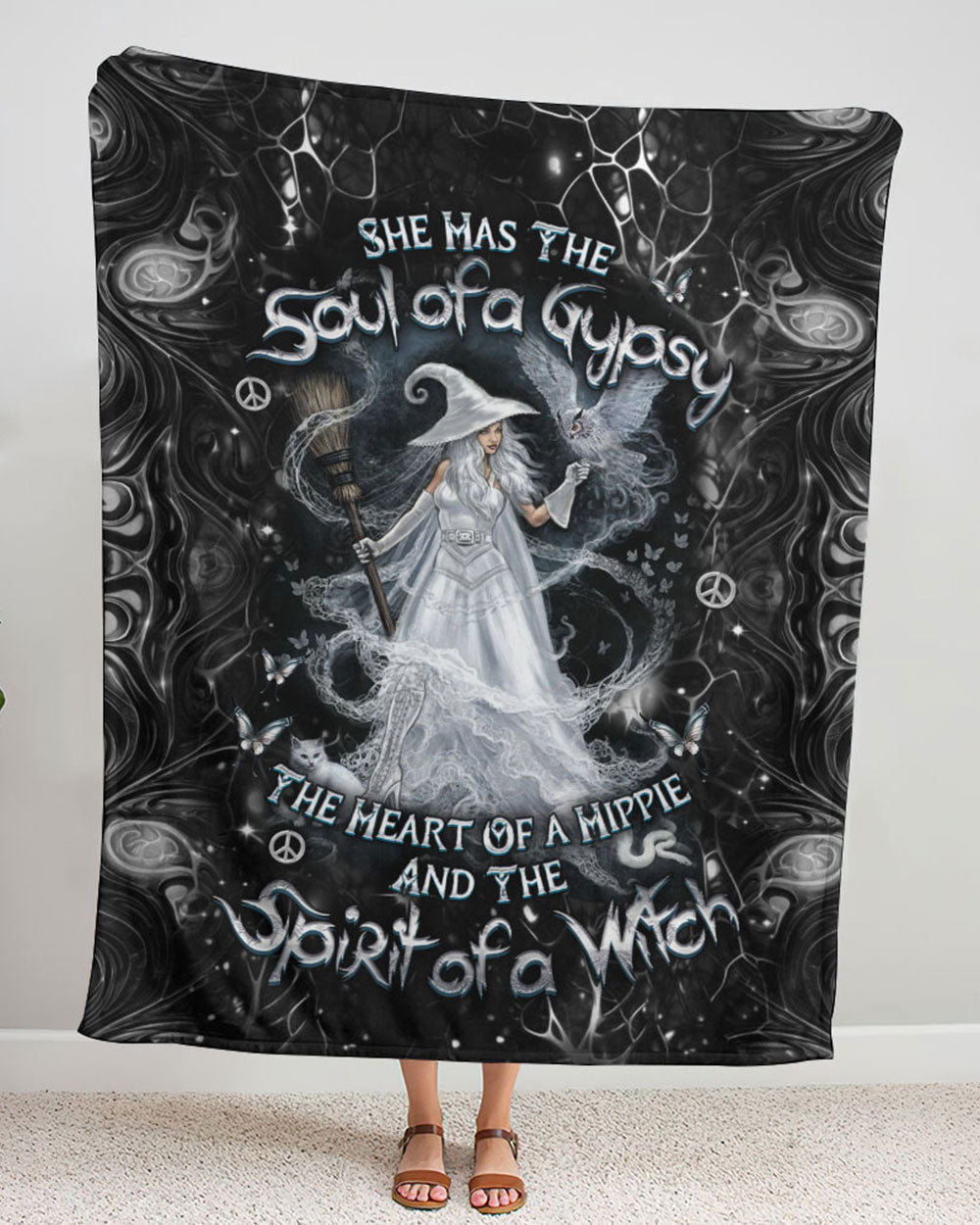 SPIRIT OF A WITCH HALLOWEEN FLEECE BLANKET - YHDU2609249