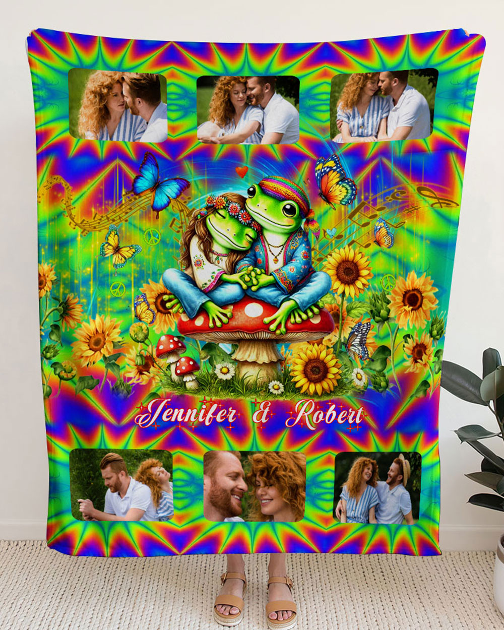 PERSONALIZED HIPPIE FROG COUPLE FLEECE BLANKET - YHDU0701253