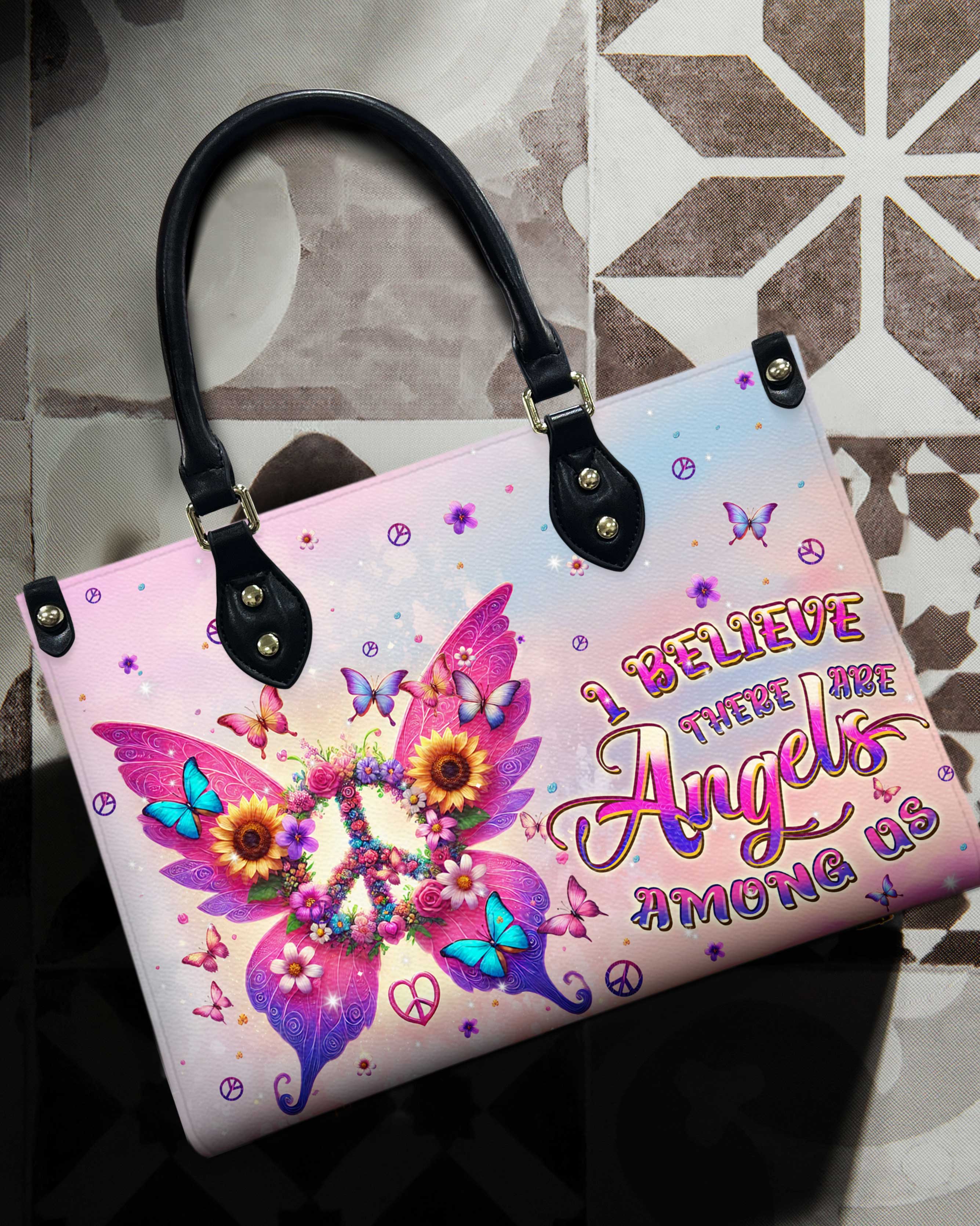 I BELIEVE THERE ARE ANGELS AMONG US WINGS LEATHER HANDBAG - TLPQ1210245