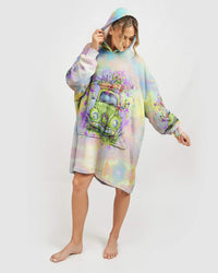 RUNNING AGAINST THE WIND SHERPA BLANKET HOODIE - YHHG1209235