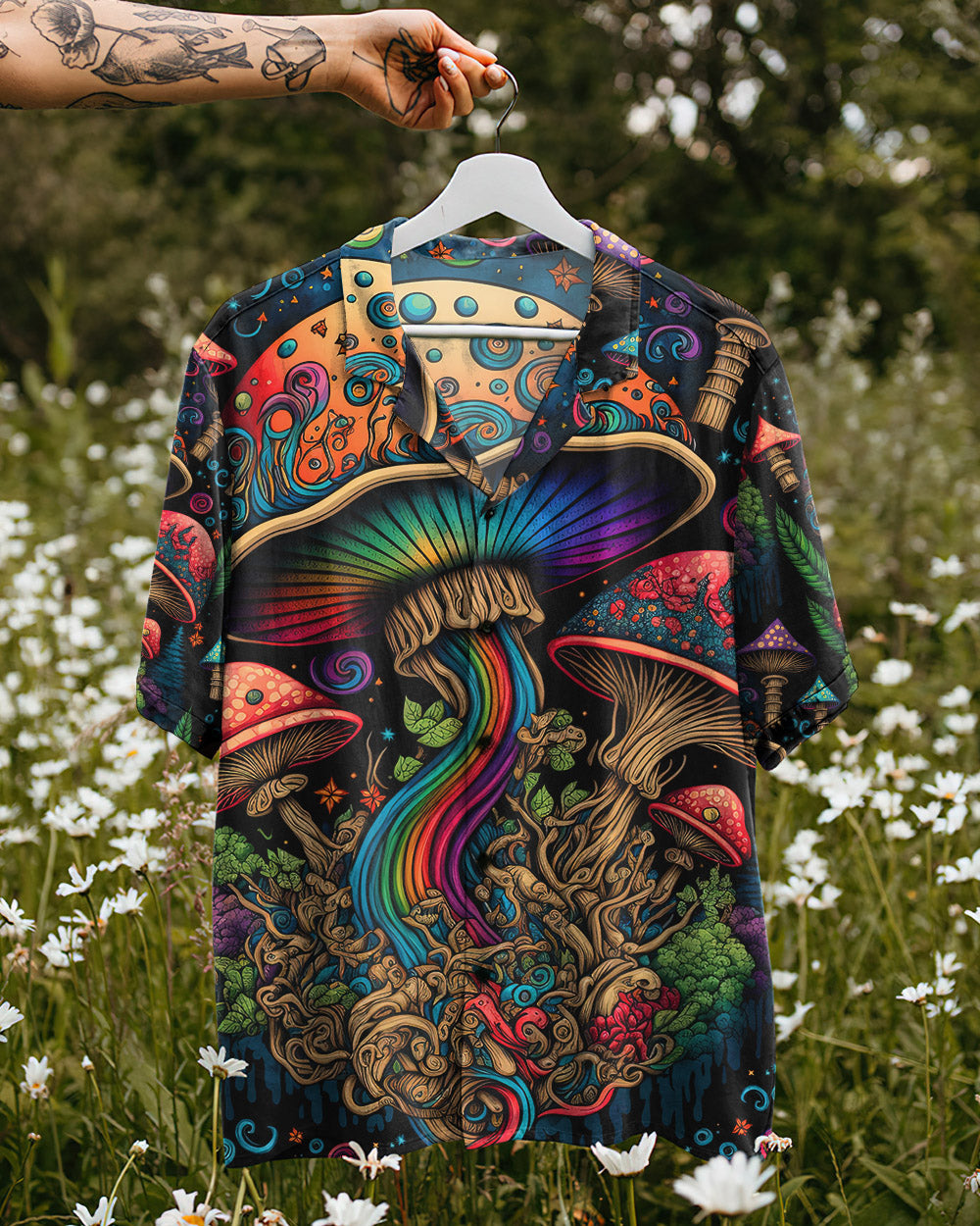 EAT MUSHROOMS SEE THE UNIVERSE PSYCHEDELIC HAWAIIAN SHIRT - TLNZ2305233