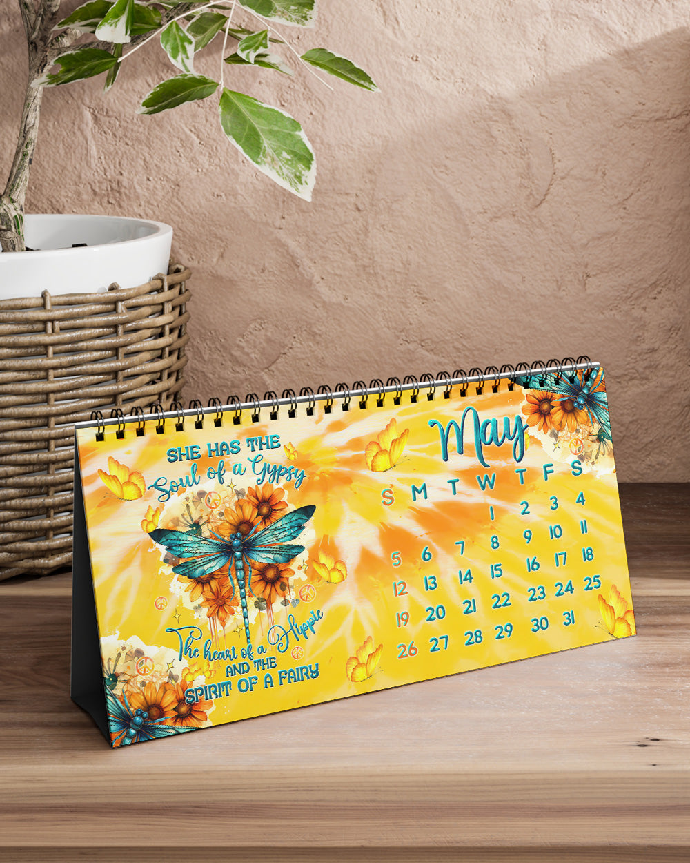 2024 GROOVY HIPPIE DESK CALENDAR - TLTW2311232