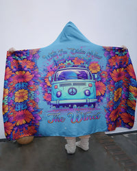 RUNNING AGAINST THE WIND SHERPA BLANKET HOODIE - YHDU1311243