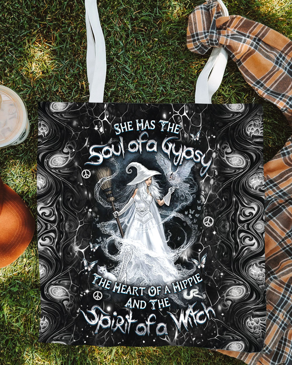 SPIRIT OF A WITCH HALLOWEEN TOTE BAG - YHDU2609243